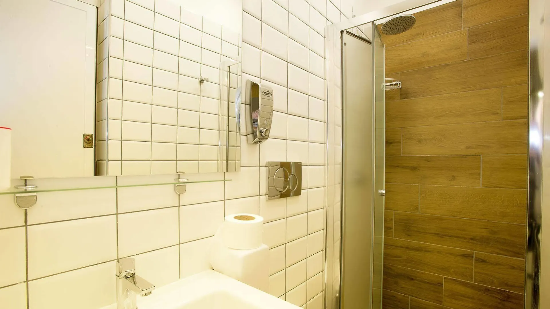 Youth Station Hostel Rome